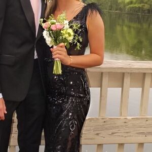 Black Jovani 3180 Prom Dress. l